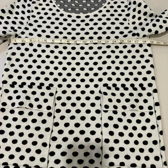 Moth White with Black Dots Sweater with Front Flap Pockets Size Medium - Picture 3 of 5